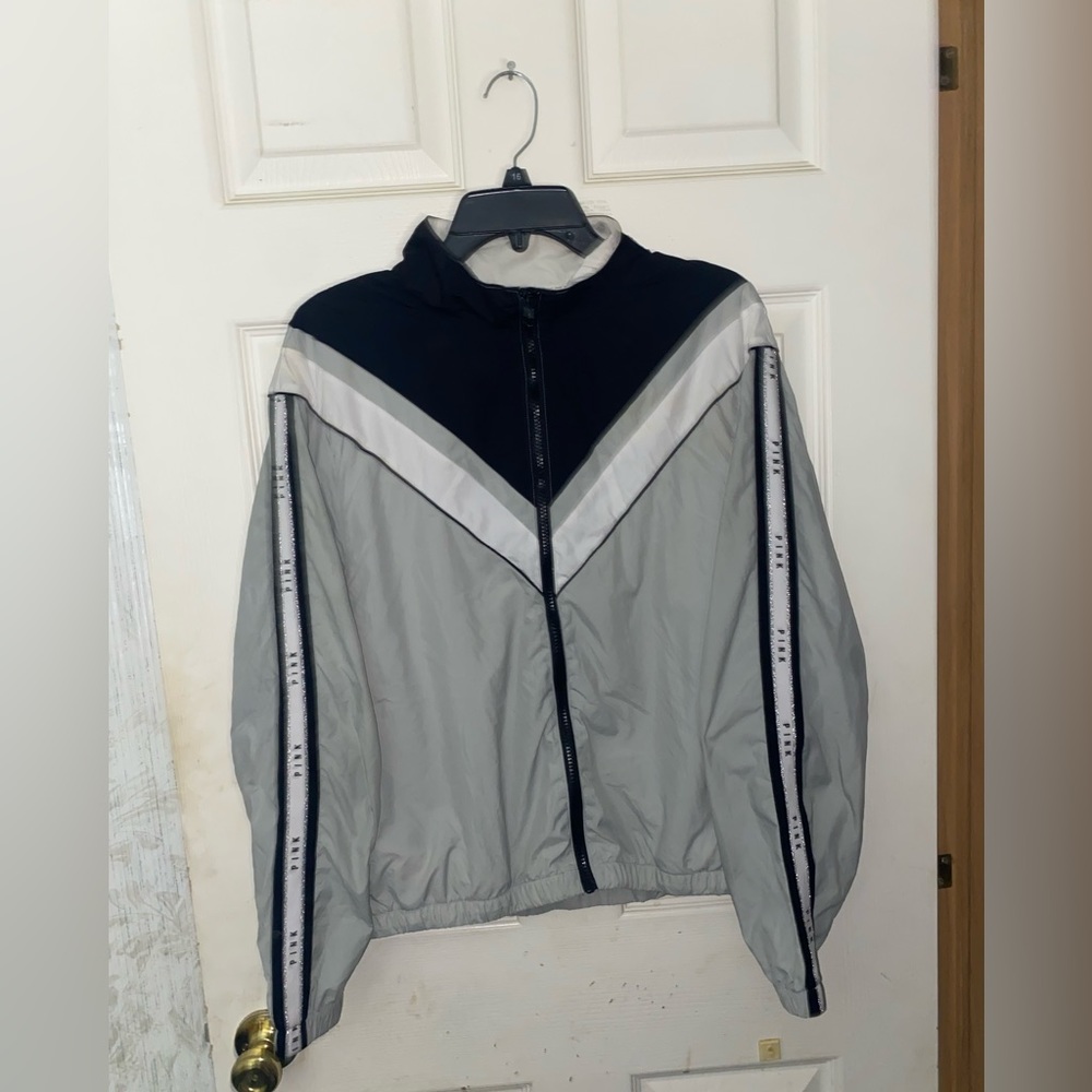 Victoria Secret PINK gray and white windbreaker